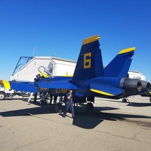 Meet your Posher, Dee